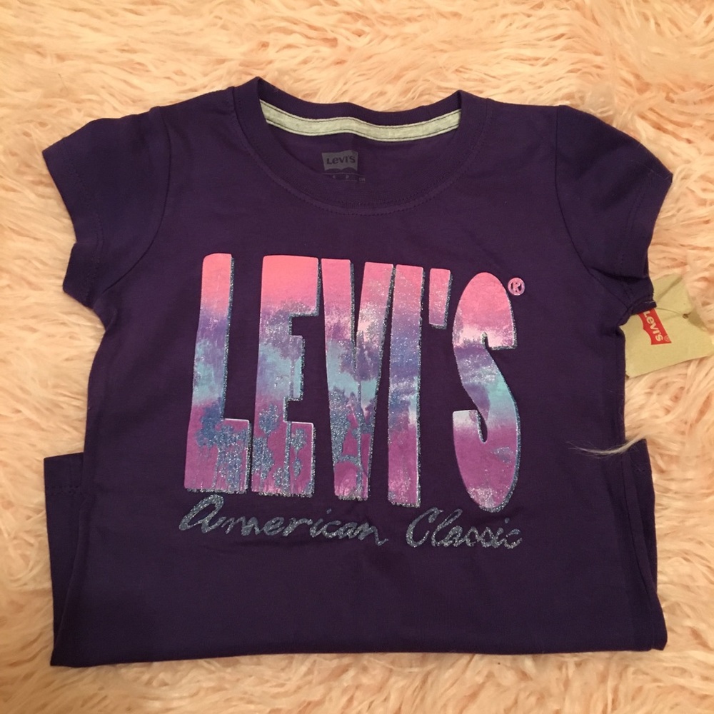 Levi’s Graphic T-Shirt